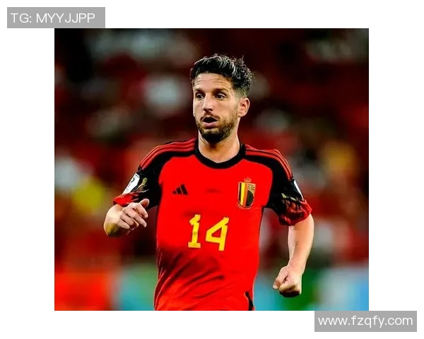 足球巨星传奇故事:从崛起到巅峰的非凡征程与辉煌成就解析